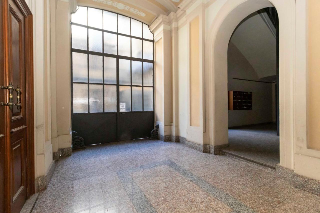 Porta Nuova Cozy Apartments Turin Ngoại thất bức ảnh
